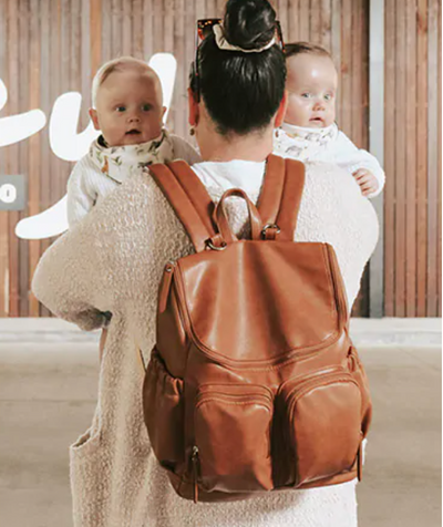 oioi tan nappy backpack review for twins