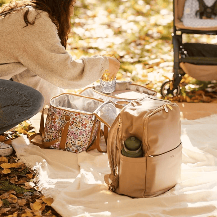 Maxi Insulated Picnic Bag/Pumping Bag - Daisy