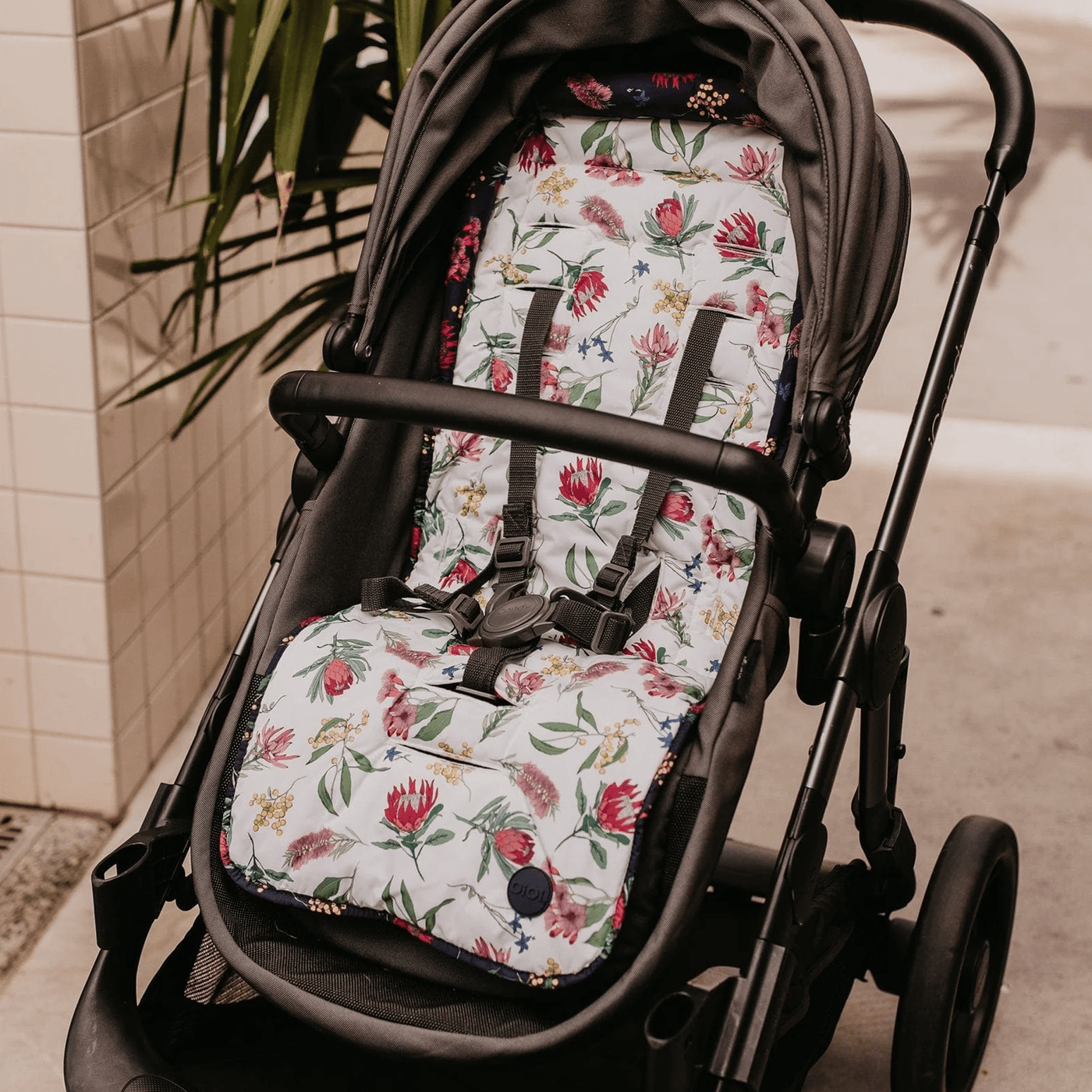 Botanical Floral Girls Pram Liner — OiOi